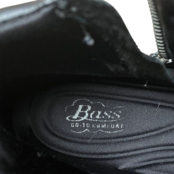 Bass Lite Mercedes Black Leather Side Zip Ankle Bootie Size 7M - Picture 6 of 7